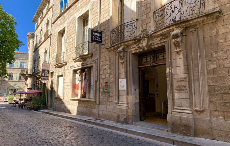 Pézenas